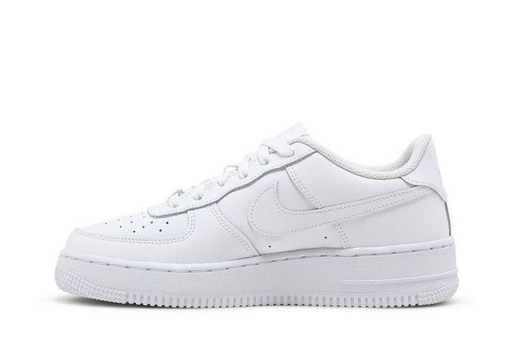 Nike Air Force 1 Triple White