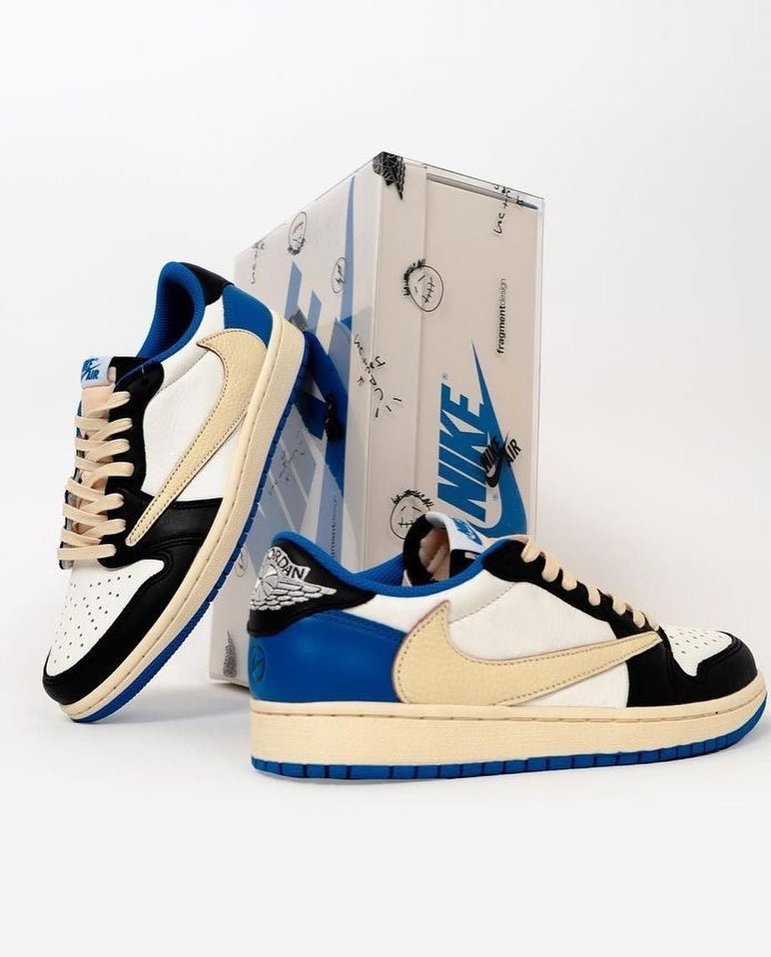 Jordan 1 Low Travis Scott x Fragment